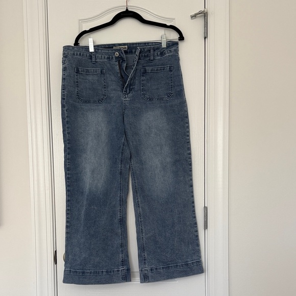 Elegant Denim Wide Leg Women's Jeans - Picture 1 of 1